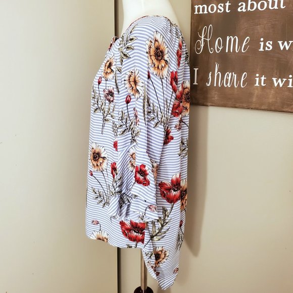 Como Blu Striped Floral Hi-Low Peasant Top - Picture 4 of 8